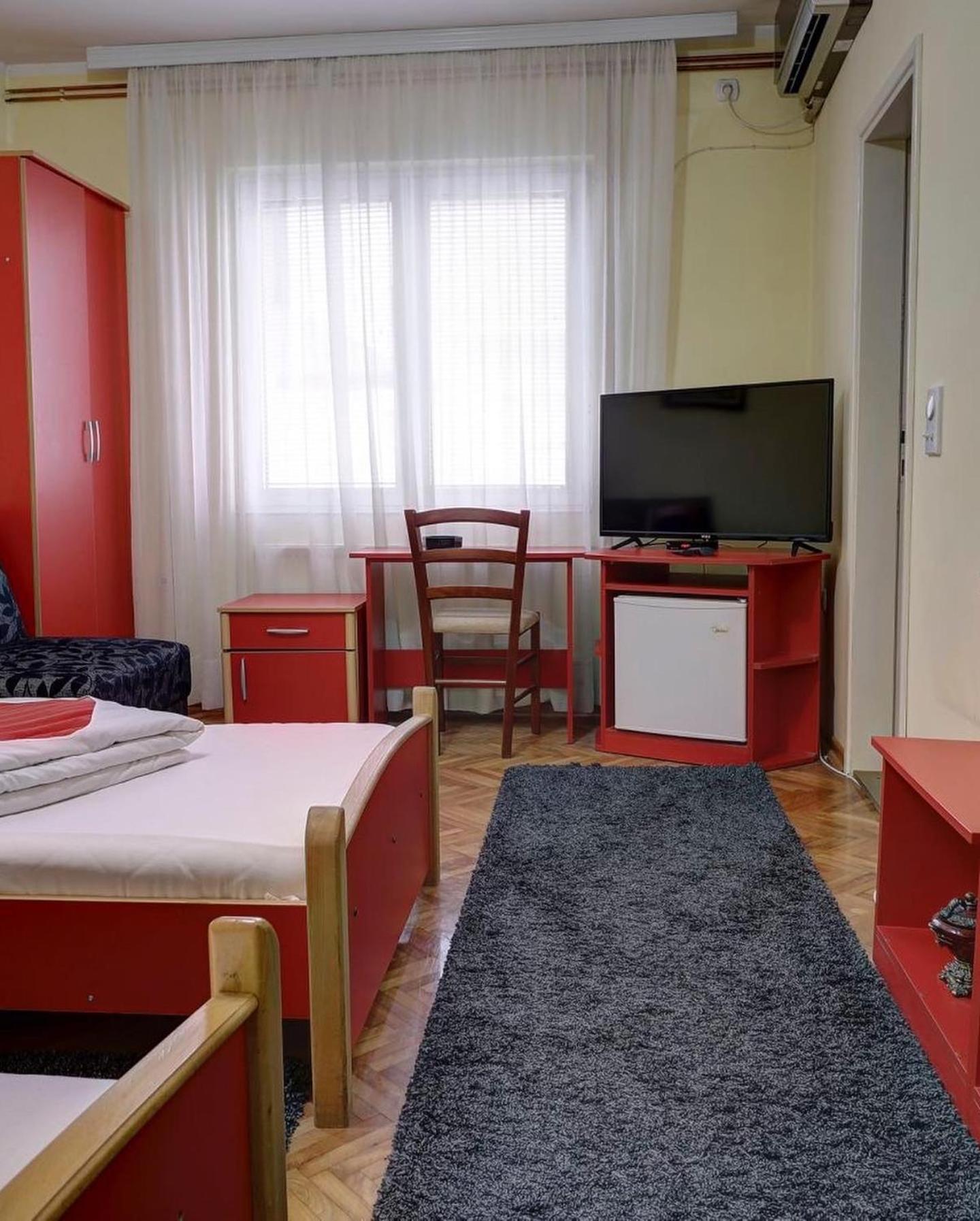 Hotel Perla Ldm Leskovac Zewnętrze zdjęcie